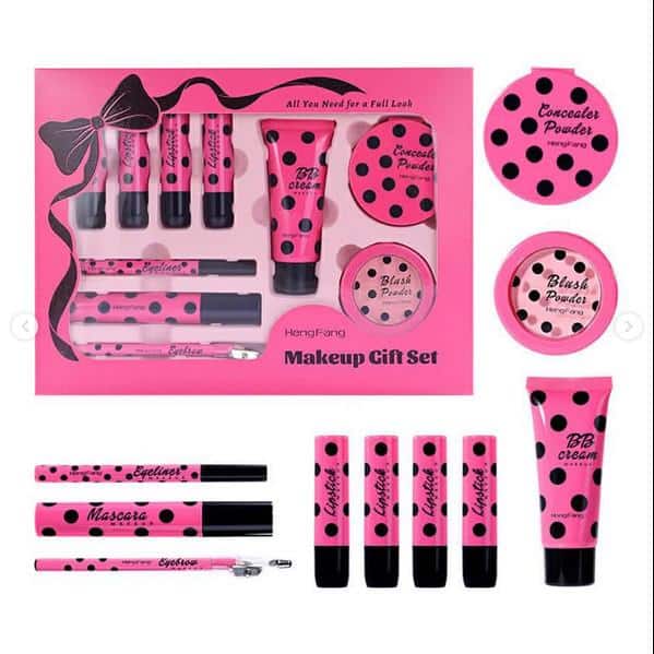 Screenshot2026-05-10at15-17-47Instagra Heng Fang Makeup Gift Set - Image 1